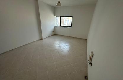 Apartment - 1 Bedroom - 2 Bathrooms for rent in Al Majaz 1 - Al Majaz - Sharjah