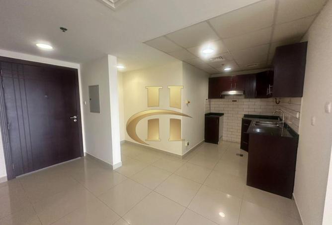 On High floor | Spacious Kitchen | Luxury Living
