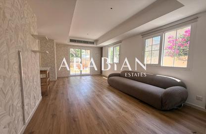 Villa - 2 Bedrooms - 3 Bathrooms for rent in Springs 14 - The Springs - Dubai