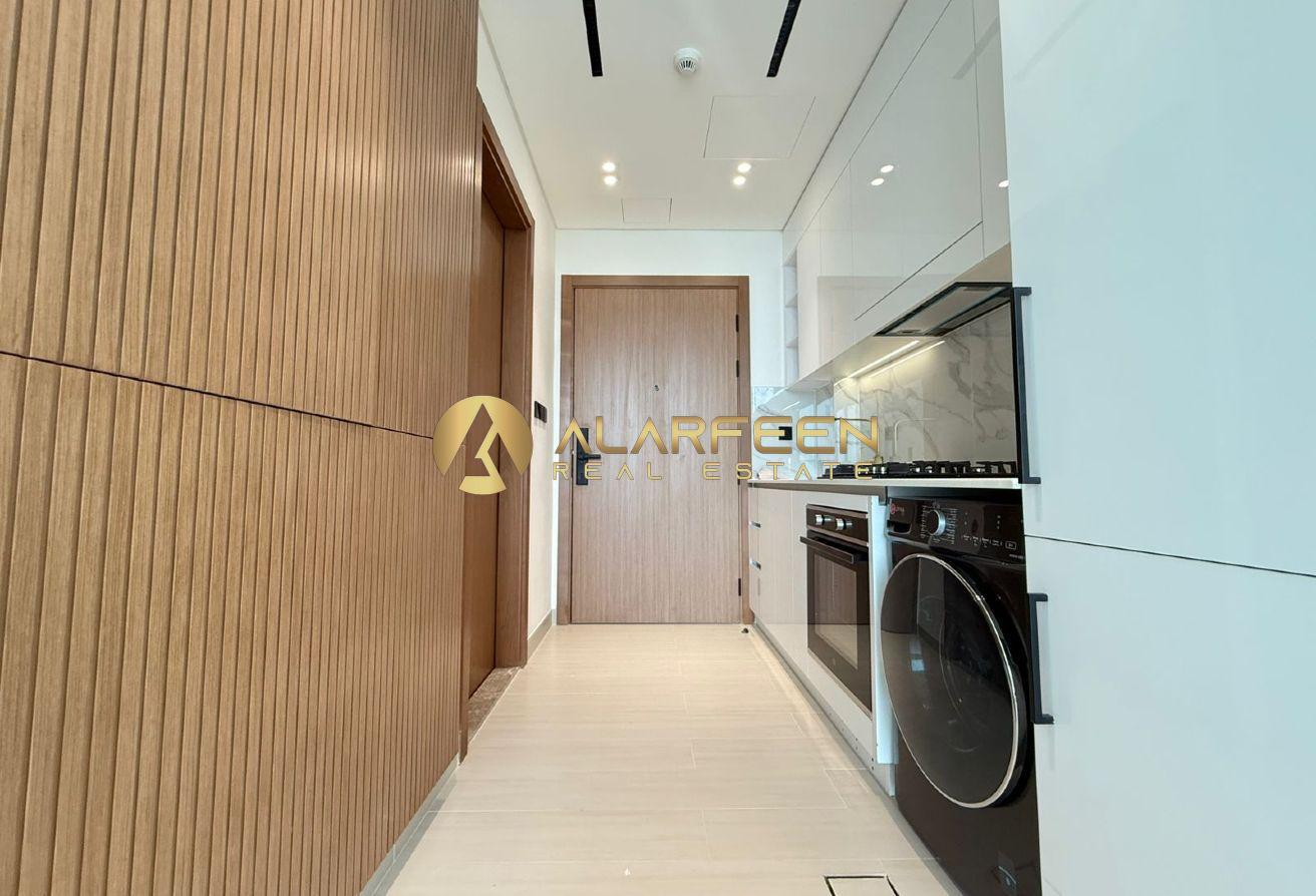 Unfurnished Studio | Binghatti Azure | Balcony photo 9