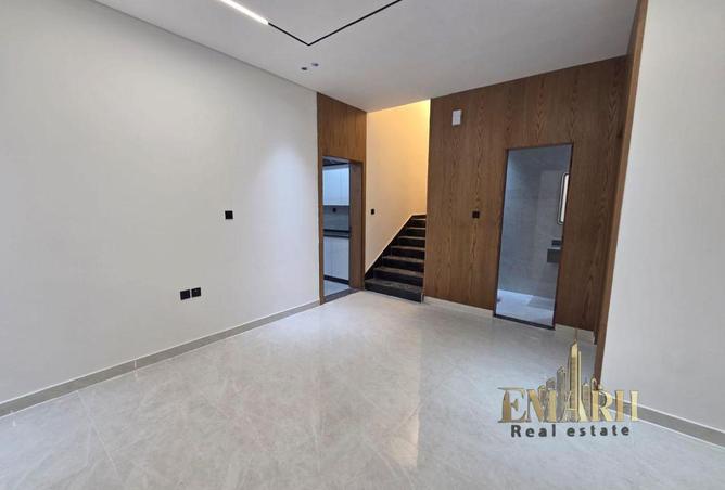 113699960 - Property Image 2