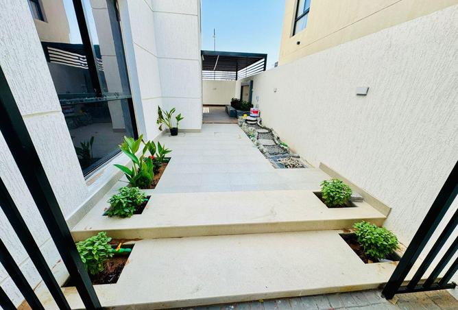 105536397 - Property Image 3