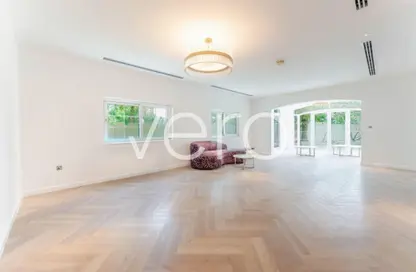 Villa - 4 Bedrooms - 5 Bathrooms for rent in Legacy Large - Legacy - Jumeirah Park - Dubai