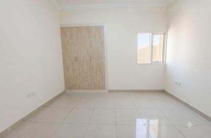 Apartment - 2 Bedrooms - 2 Bathrooms for rent in Street 20 - Al Nahda - Sharjah
