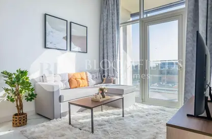 Apartment - 1 Bedroom - 1 Bathroom for rent in Oasis 1 - Oasis Residences - Masdar City - Abu Dhabi