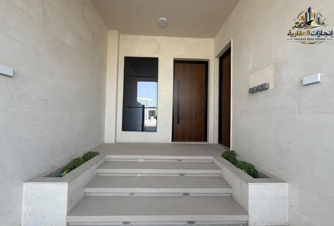 150909432 - Property Image 2