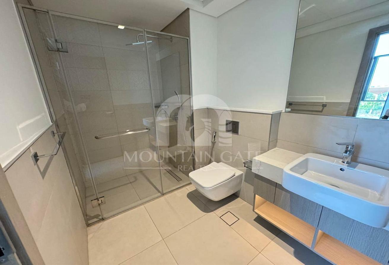 Park View, Corner Unit and Large Plot Landscaped photo 17