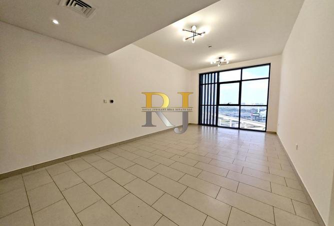 96109154 - Property Image 3