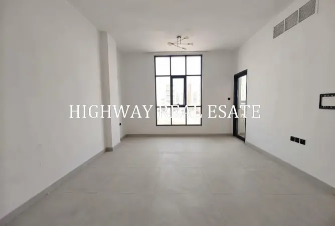 152369810 - Property Image 2