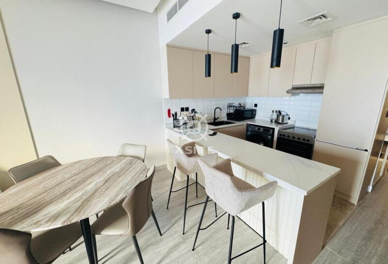 Ready to Move| Renovated |Spacious Layout photo 6