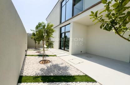 Townhouse - 4 Bedrooms - 6 Bathrooms for rent in Nad Al Dhabi - Al Jubail Island - Abu Dhabi Townhouse - 4 Bedrooms - 6 Bathrooms for rent in Nad Al Dhabi - Al Jubail Island - Abu Dhabi