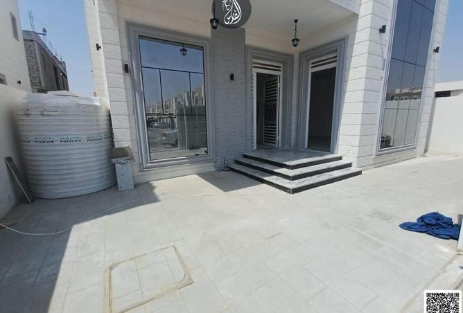 107319801 - Property Image 3