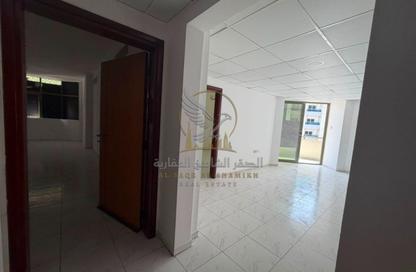 Apartment - 3 - 3 for rent in Al Majaz 2 - Al Majaz - Sharjah Apartment - 3 - 3 for rent in Al Majaz 2 - Al Majaz - Sharjah