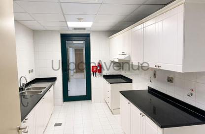 Apartment - 2 Bedrooms - 2 Bathrooms for rent in DXB Tower - Sheikh Zayed Road - Dubai