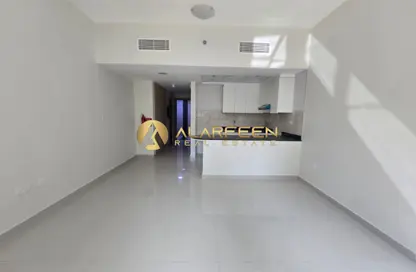 شقة - 1 حمام للايجار في بروفايل ريزيدنس - مدينة دبي الرياضية - دبي