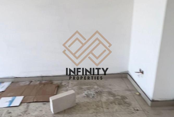 77808037 - Property Image 2