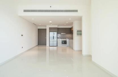 Apartment - 1 Bedroom - 2 Bathrooms for sale in Grand Bleu Tower 1 - EMAAR Beachfront - Dubai Harbour - Dubai