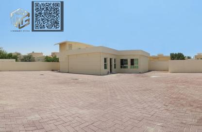 Villa - 4 - 4 for rent in Al Jazzat - Al Riqqa - Sharjah