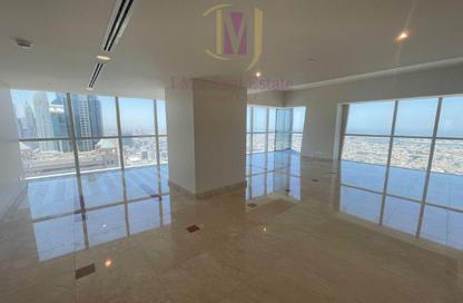 Apartment - 3 Bedrooms - 4 Bathrooms for rent in Sama Tower - Sheikh Zayed Road - Dubai