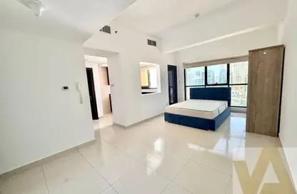 Apartment - 2 Bedrooms - 2 Bathrooms for rent in Escan Tower - Dubai Marina - Dubai