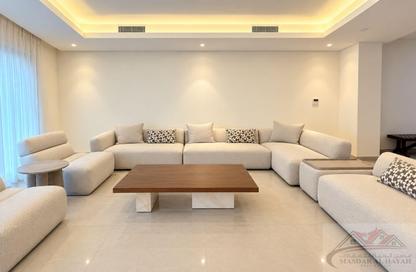 Villa - 4 - 6 for rent in Sharjah Sustainable City - Sharjah