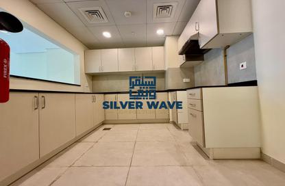 Apartment - 2 - 3 for rent in Al Raha Beach - Abu Dhabi