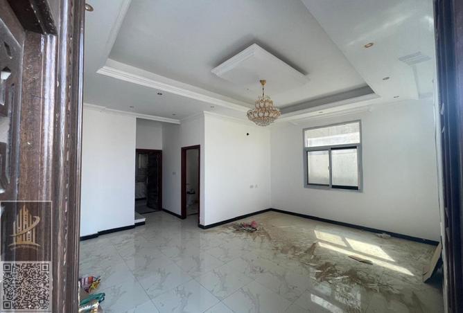 67428352 - Property Image 3