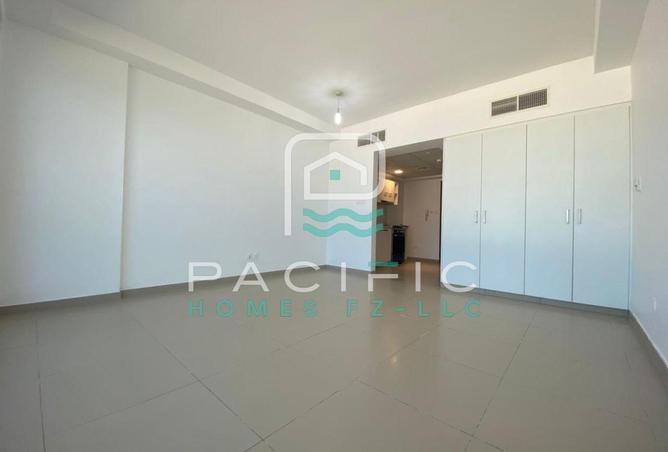 82392983 - صورة العقار 2