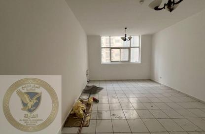 Apartment - 1 Bedroom - 2 Bathrooms for rent in New Al Taawun Road - Al Taawun - Sharjah