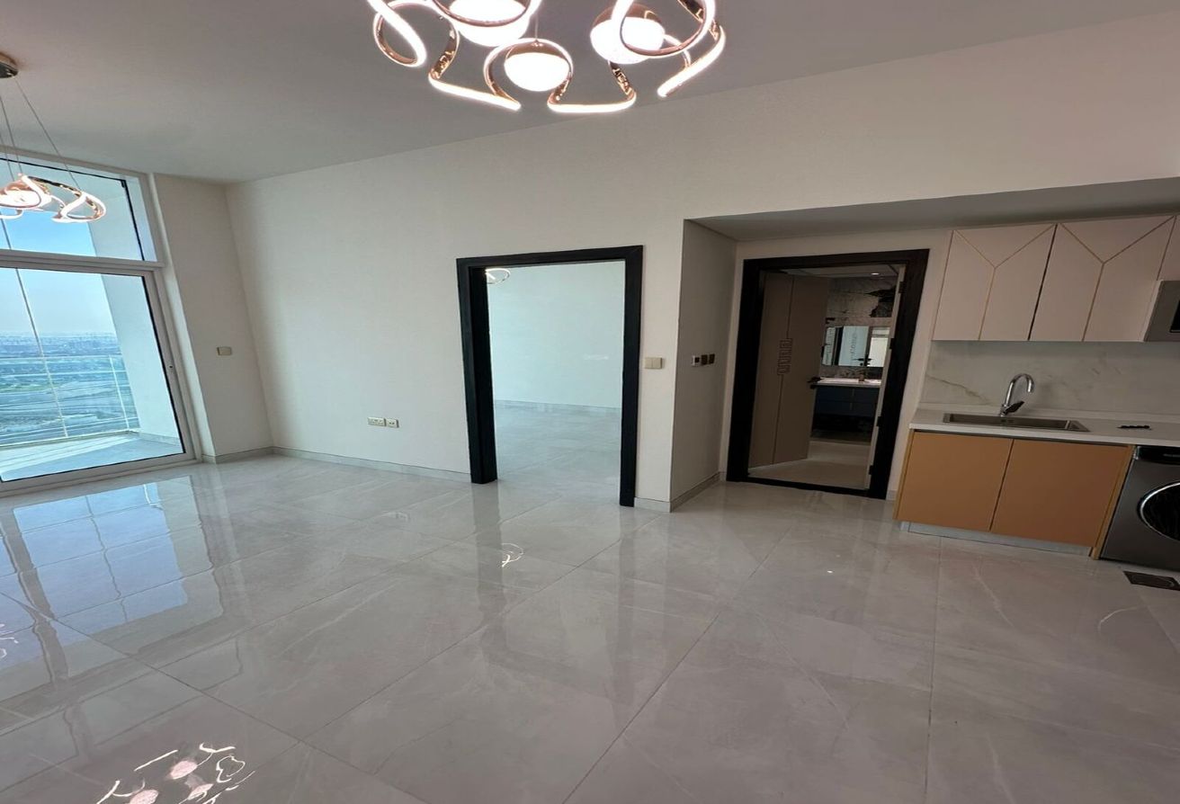 Equipped Kitchen I Brand New I Motor City View