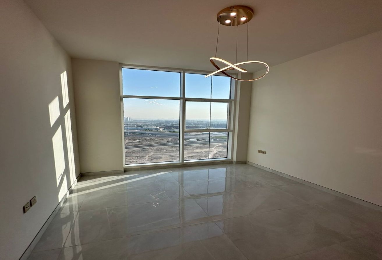 Equipped Kitchen I Brand New I Motor City View