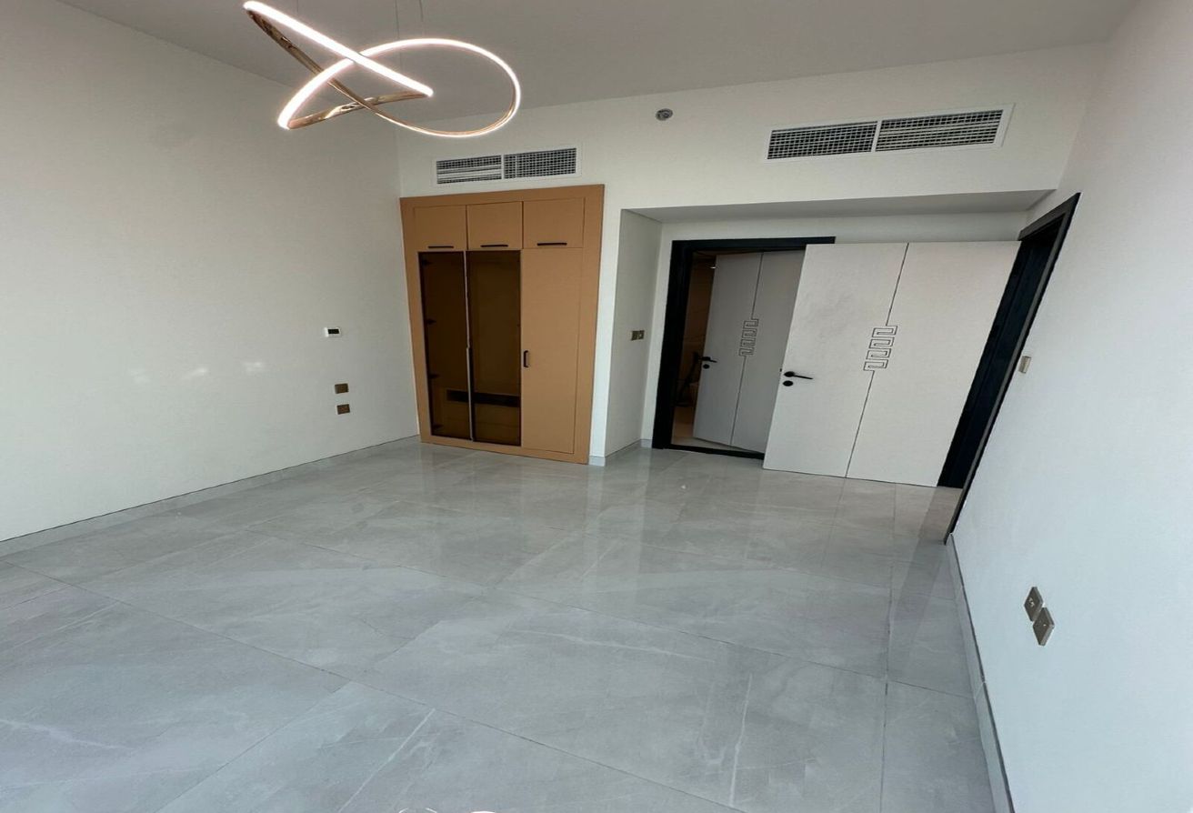 Equipped Kitchen I Brand New I Motor City View