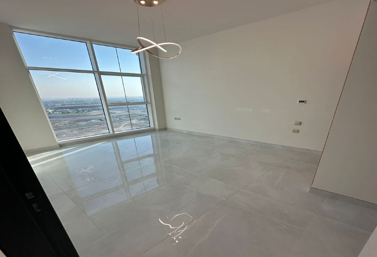 Equipped Kitchen I Brand New I Motor City View