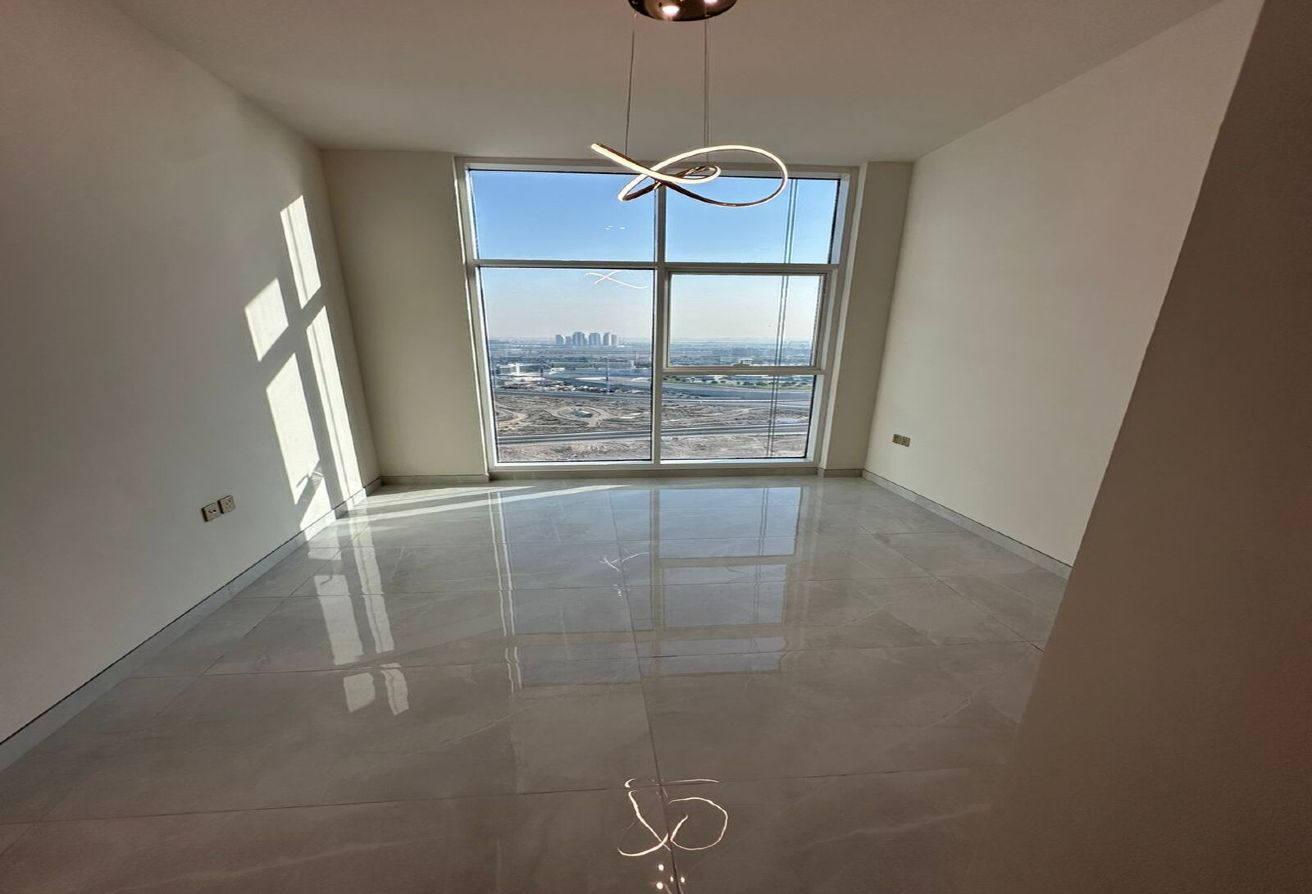 Equipped Kitchen I Brand New I Motor City View