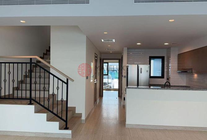 65151977 - Property Image 2