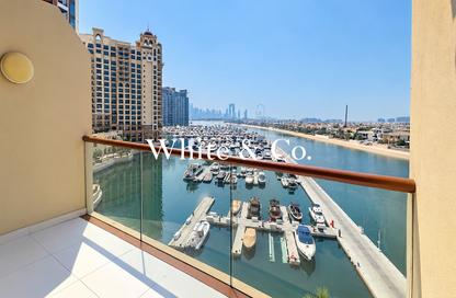 Apartment - Studio - 1 for rent in Palm Views West - Palm Views - Palm Jumeirah - Dubai