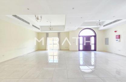 Villa - 4 Bedrooms - 5 Bathrooms for rent in Al Barsha 1 Villas - Al Barsha 1 - Al Barsha - Dubai