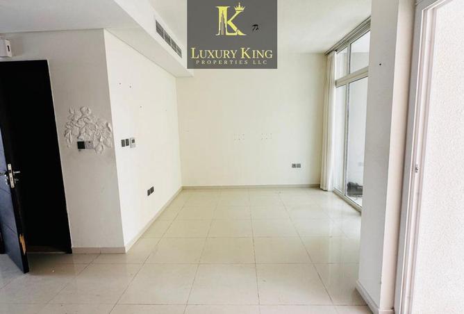 82821156 - صورة العقار 2