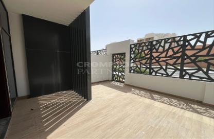 Townhouse - 3 Bedrooms - 3 Bathrooms for rent in The Gate - Masdar City - Abu Dhabi