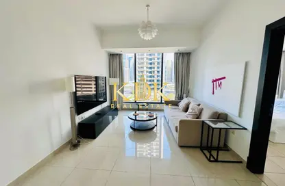 شقة - غرفة نوم - 2 حمامات للايجار في A برج سيلفرين - سيلفيرين - دبي مارينا - دبي