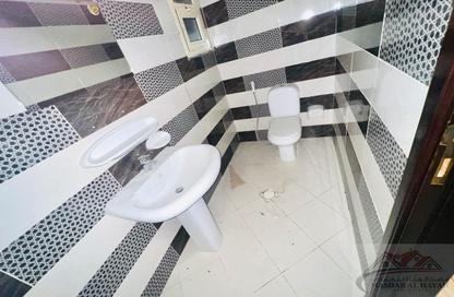 Apartment - 2 Bedrooms - 2 Bathrooms for rent in Muwaileh 29 Building - Muwaileh - Sharjah