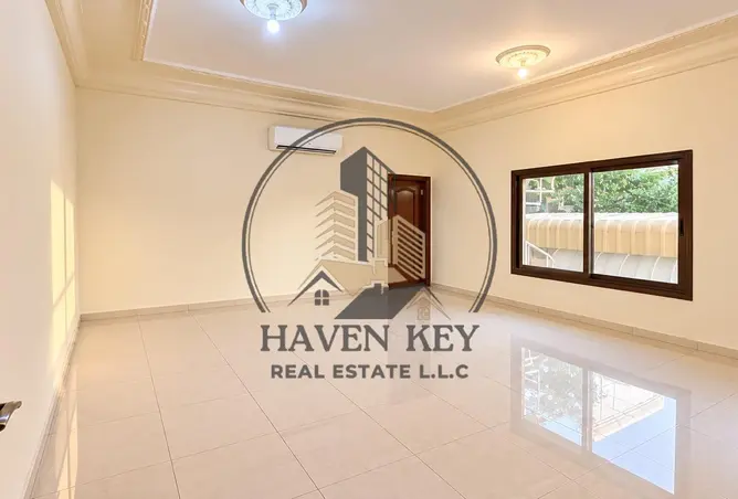 162816217 - Property Image 3