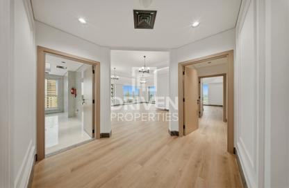 Apartment - 3 Bedrooms - 5 Bathrooms for rent in Arcadia Tower - District 14 - Jumeirah Village Circle - Dubai