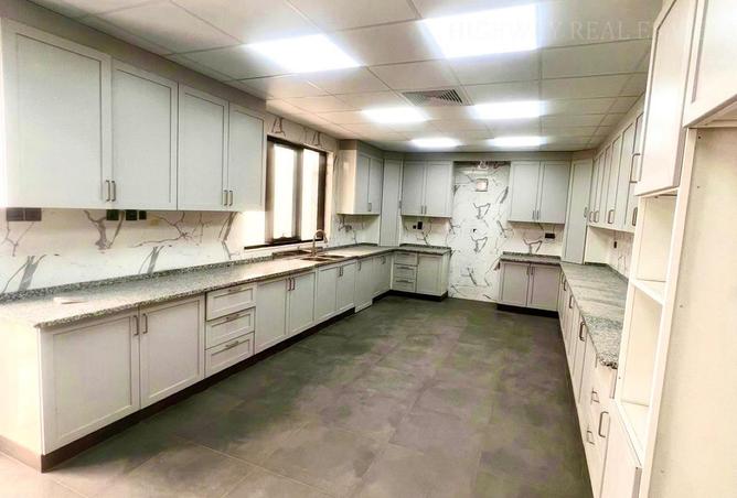 94005183 - Property Image 2