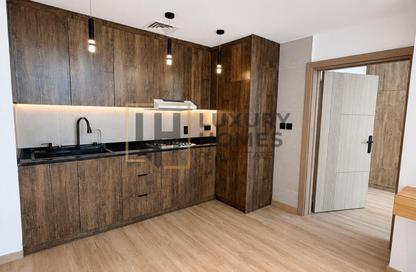 Apartment - 1 Bedroom - 2 Bathrooms for sale in Panoramic Tower - Dubai Marina - Dubai