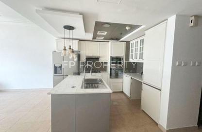 Apartment - 2 Bedrooms - 2 Bathrooms for rent in Golf View Residence - Dubai Sports City - Dubai