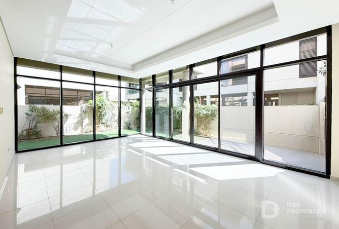 82806721 - Property Image 2