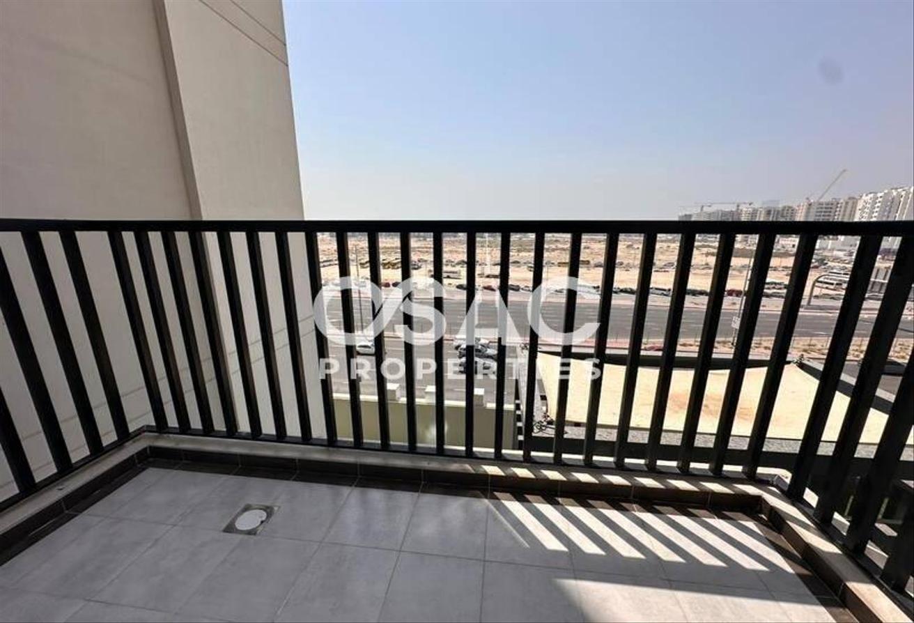 Spacious Studio | Unfurnished | Ready to Move In photo 12