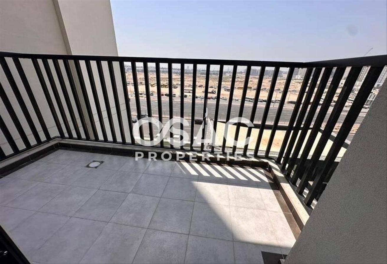 Spacious Studio | Unfurnished | Ready to Move In photo 11