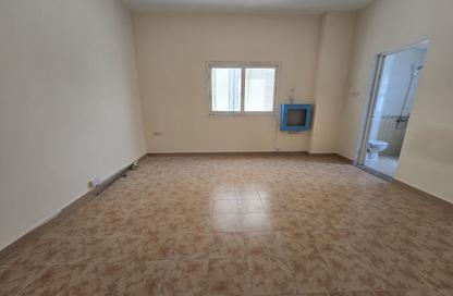 Apartment - Studio - 1 for rent in Fire Station Road - Muwaileh - Sharjah